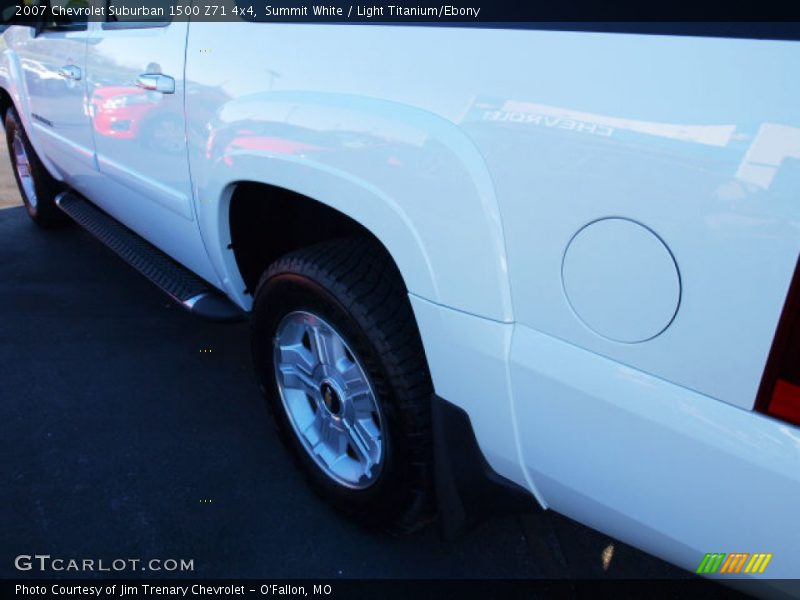 Summit White / Light Titanium/Ebony 2007 Chevrolet Suburban 1500 Z71 4x4