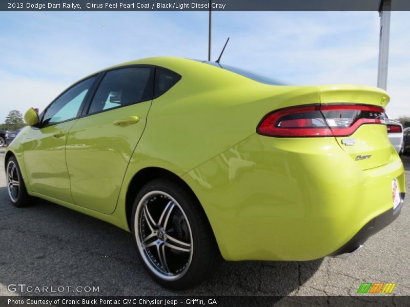 Citrus Peel Pearl Coat / Black/Light Diesel Gray 2013 Dodge Dart Rallye