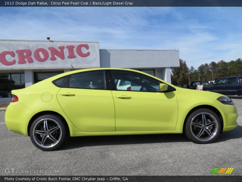 Citrus Peel Pearl Coat / Black/Light Diesel Gray 2013 Dodge Dart Rallye