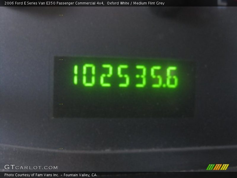 Oxford White / Medium Flint Grey 2006 Ford E Series Van E350 Passenger Commercial 4x4