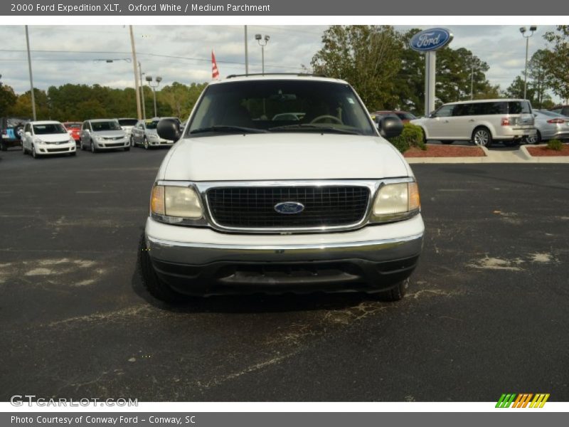 Oxford White / Medium Parchment 2000 Ford Expedition XLT