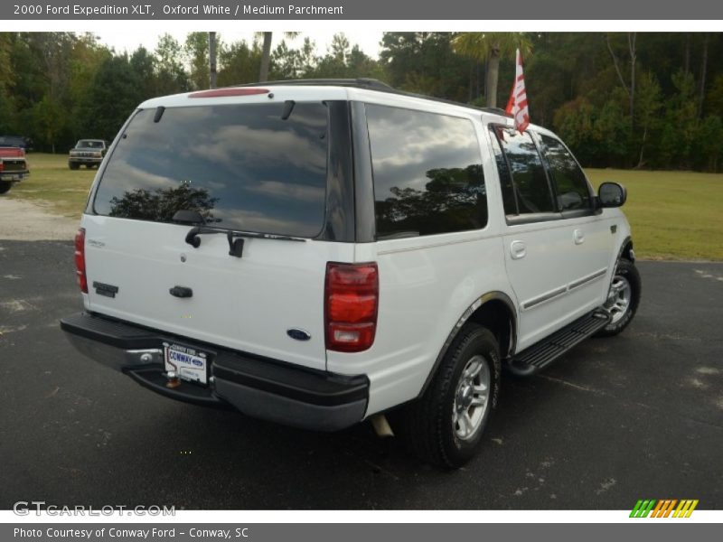 Oxford White / Medium Parchment 2000 Ford Expedition XLT