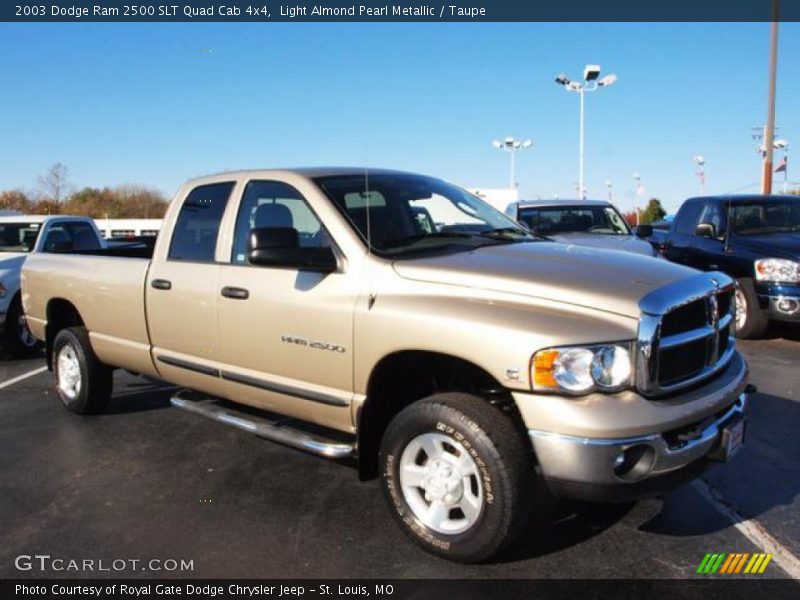 Light Almond Pearl Metallic / Taupe 2003 Dodge Ram 2500 SLT Quad Cab 4x4