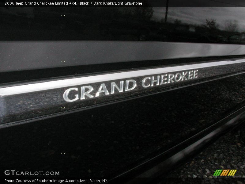 Black / Dark Khaki/Light Graystone 2006 Jeep Grand Cherokee Limited 4x4