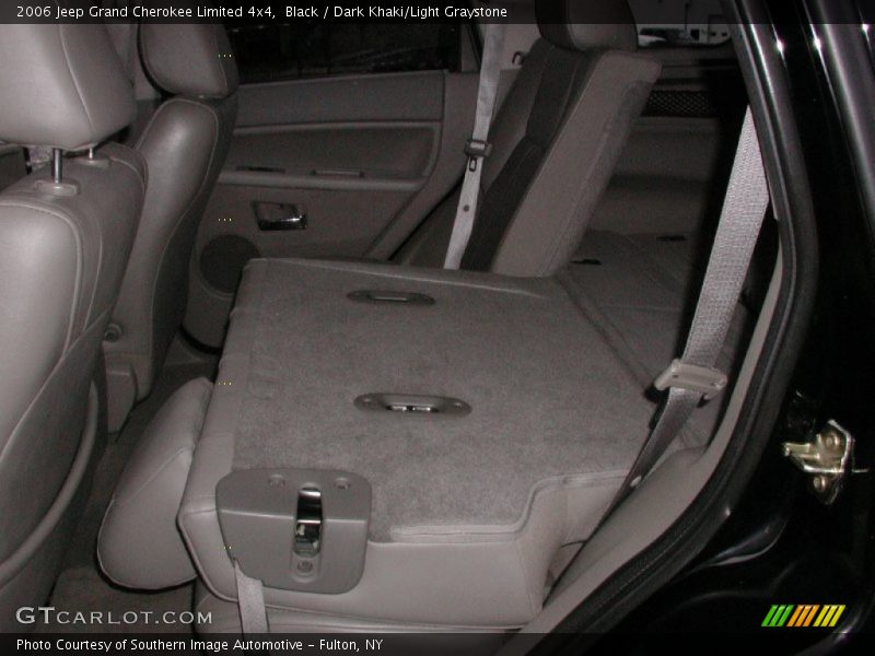 Black / Dark Khaki/Light Graystone 2006 Jeep Grand Cherokee Limited 4x4