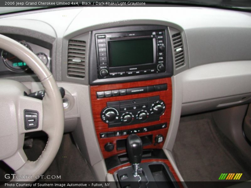 Black / Dark Khaki/Light Graystone 2006 Jeep Grand Cherokee Limited 4x4