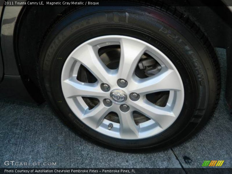 Magnetic Gray Metallic / Bisque 2011 Toyota Camry LE