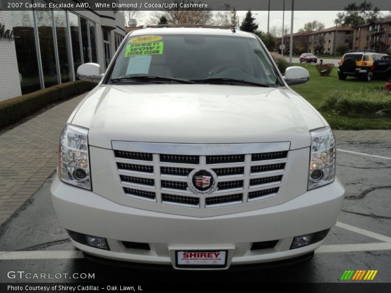 White Diamond / Cocoa/Light Cashmere 2007 Cadillac Escalade AWD