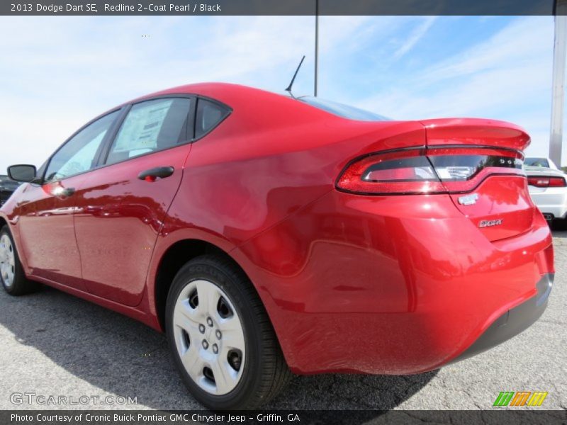 Redline 2-Coat Pearl / Black 2013 Dodge Dart SE