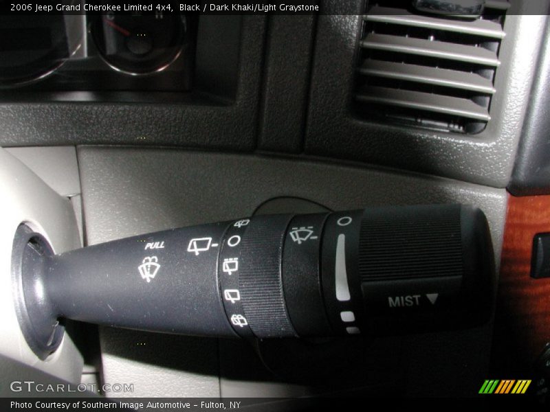 Black / Dark Khaki/Light Graystone 2006 Jeep Grand Cherokee Limited 4x4