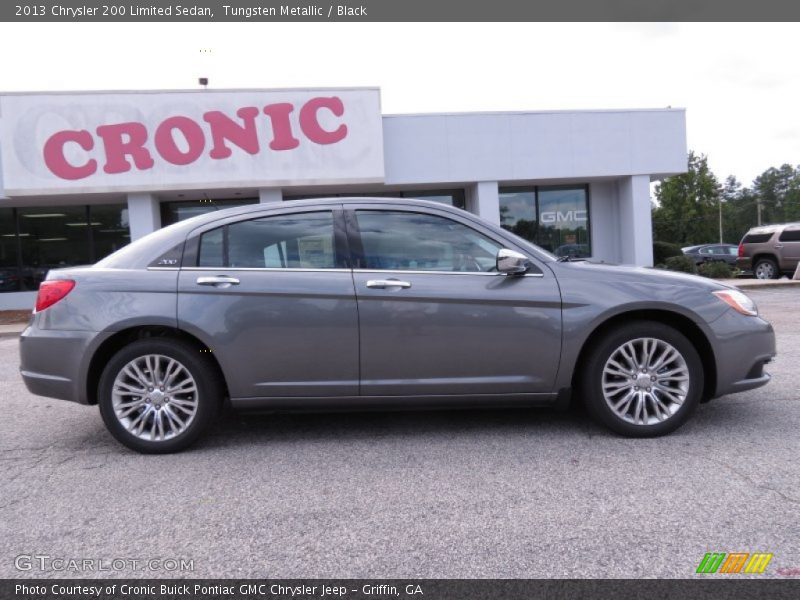 Tungsten Metallic / Black 2013 Chrysler 200 Limited Sedan