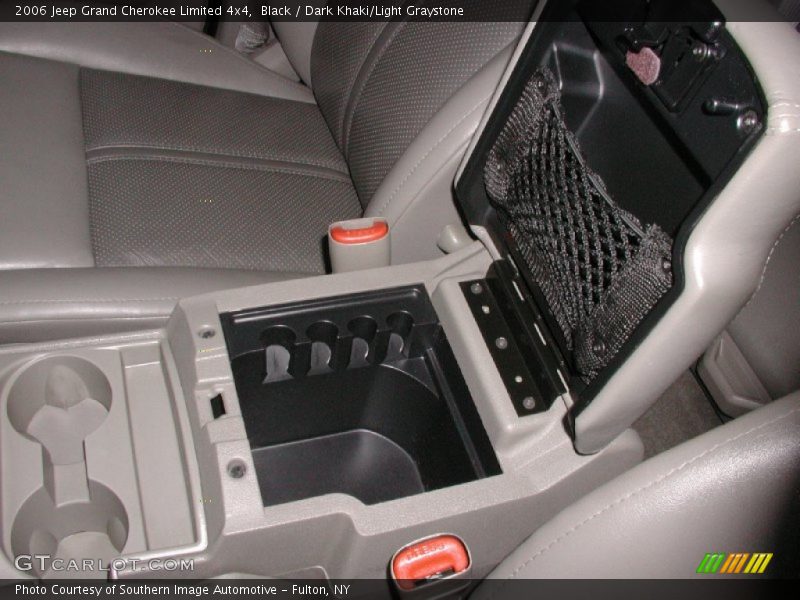 Black / Dark Khaki/Light Graystone 2006 Jeep Grand Cherokee Limited 4x4