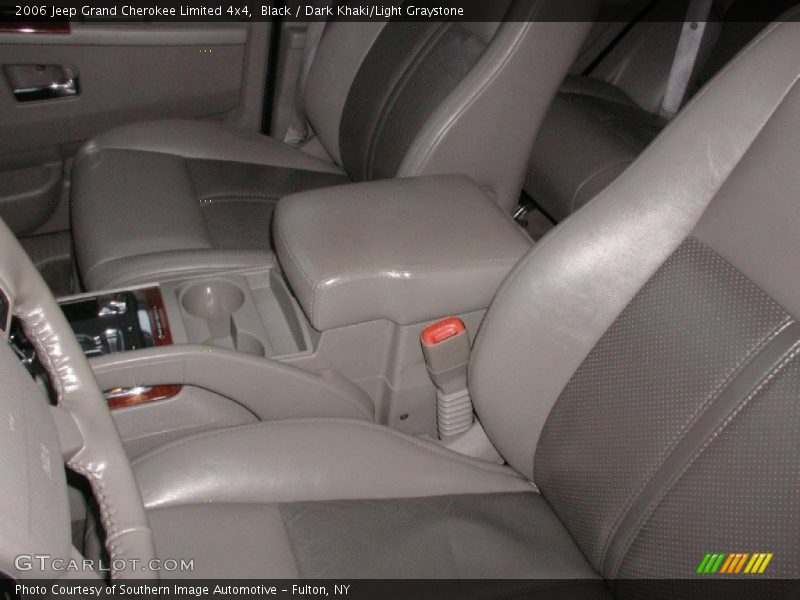 Black / Dark Khaki/Light Graystone 2006 Jeep Grand Cherokee Limited 4x4