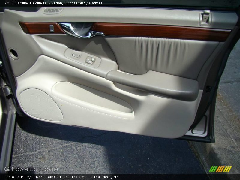 Bronzemist / Oatmeal 2001 Cadillac DeVille DHS Sedan