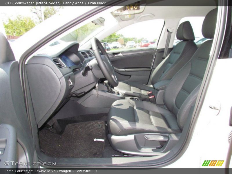 Candy White / Titan Black 2012 Volkswagen Jetta SE Sedan