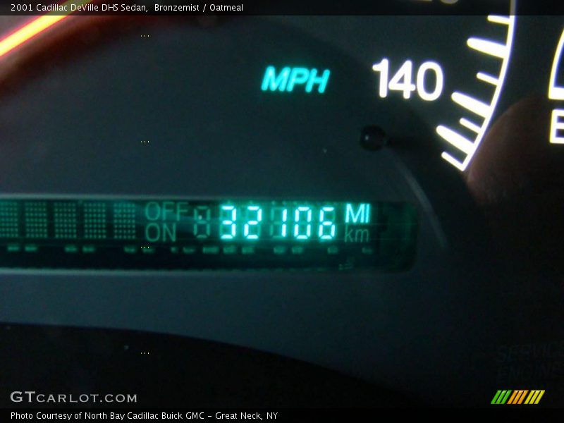 Bronzemist / Oatmeal 2001 Cadillac DeVille DHS Sedan