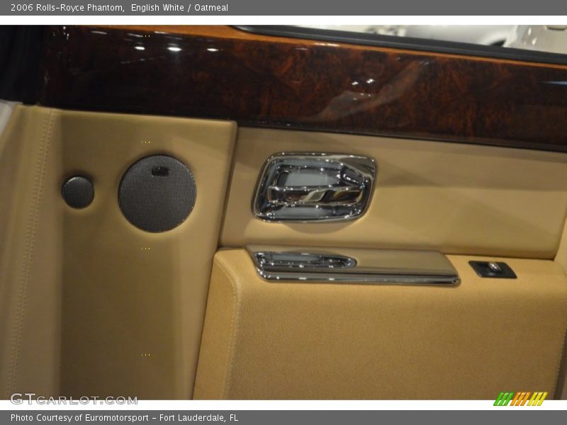 English White / Oatmeal 2006 Rolls-Royce Phantom