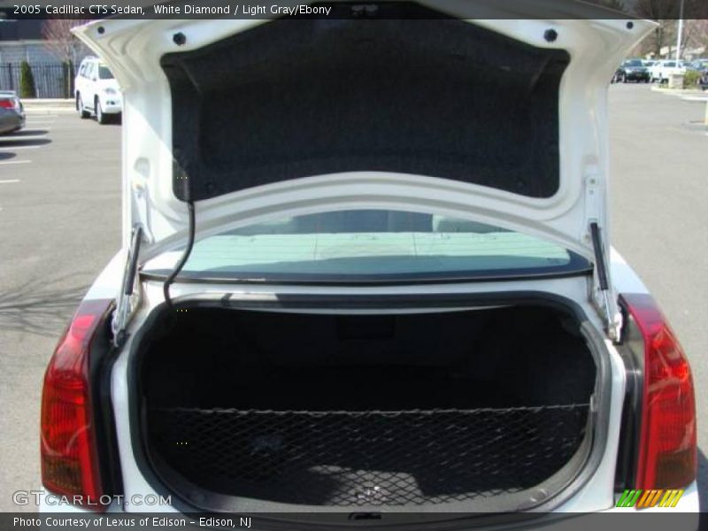 White Diamond / Light Gray/Ebony 2005 Cadillac CTS Sedan
