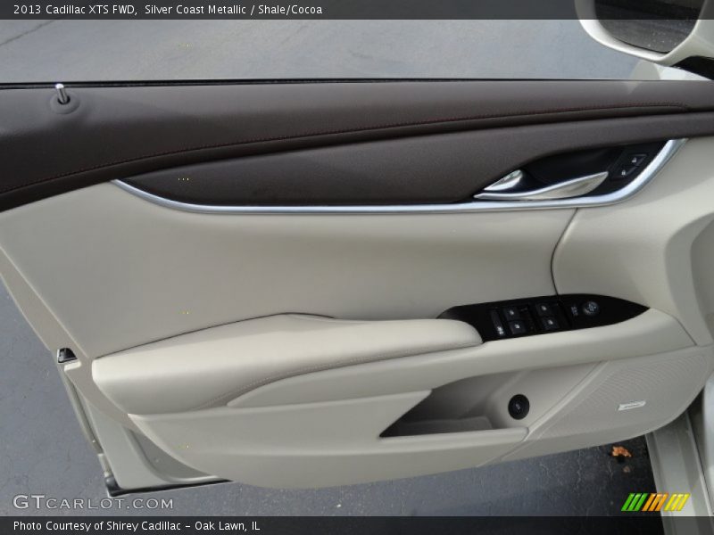 Door Panel of 2013 XTS FWD