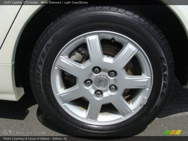 White Diamond / Light Gray/Ebony 2005 Cadillac CTS Sedan