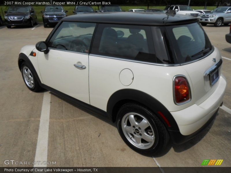 Pepper White / Grey/Carbon Black 2007 Mini Cooper Hardtop