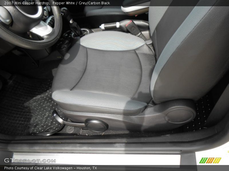 Pepper White / Grey/Carbon Black 2007 Mini Cooper Hardtop