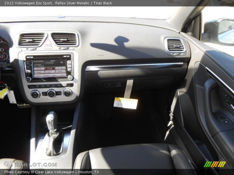 Reflex Silver Metallic / Titan Black 2013 Volkswagen Eos Sport