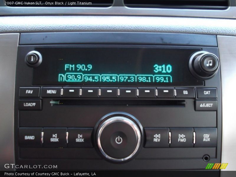 Onyx Black / Light Titanium 2007 GMC Yukon SLT