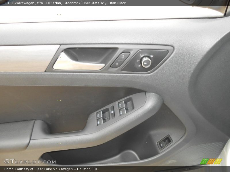 Moonrock Silver Metallic / Titan Black 2013 Volkswagen Jetta TDI Sedan