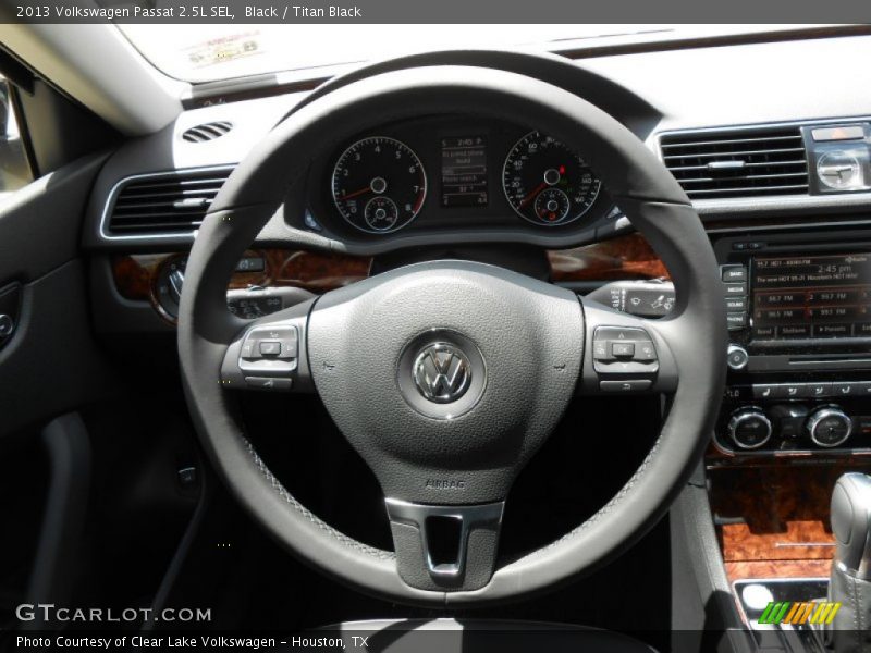 Black / Titan Black 2013 Volkswagen Passat 2.5L SEL