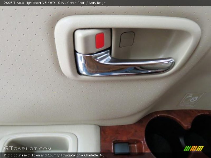 Oasis Green Pearl / Ivory Beige 2006 Toyota Highlander V6 4WD