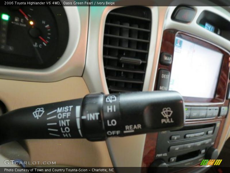 Oasis Green Pearl / Ivory Beige 2006 Toyota Highlander V6 4WD