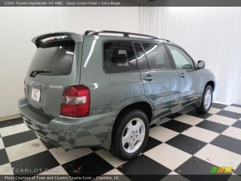 Oasis Green Pearl / Ivory Beige 2006 Toyota Highlander V6 4WD