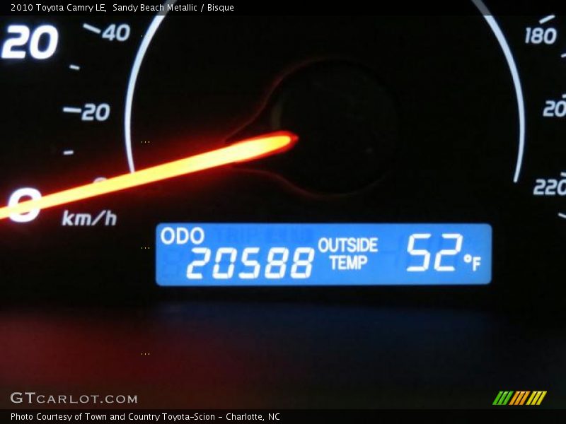 Sandy Beach Metallic / Bisque 2010 Toyota Camry LE