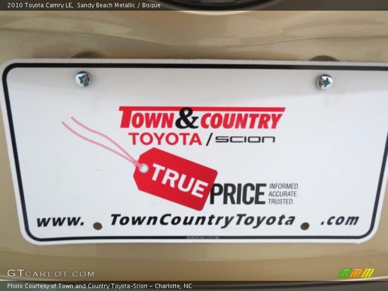 Sandy Beach Metallic / Bisque 2010 Toyota Camry LE