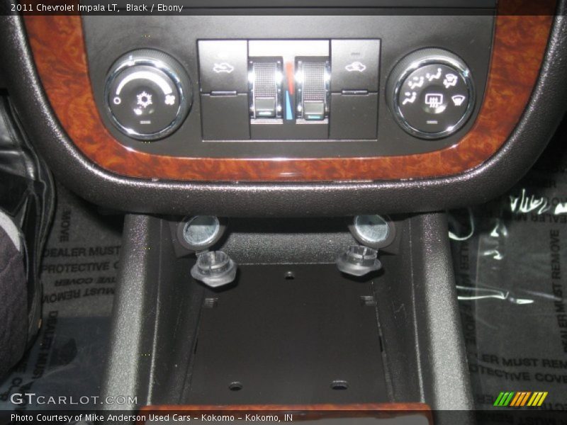 Black / Ebony 2011 Chevrolet Impala LT