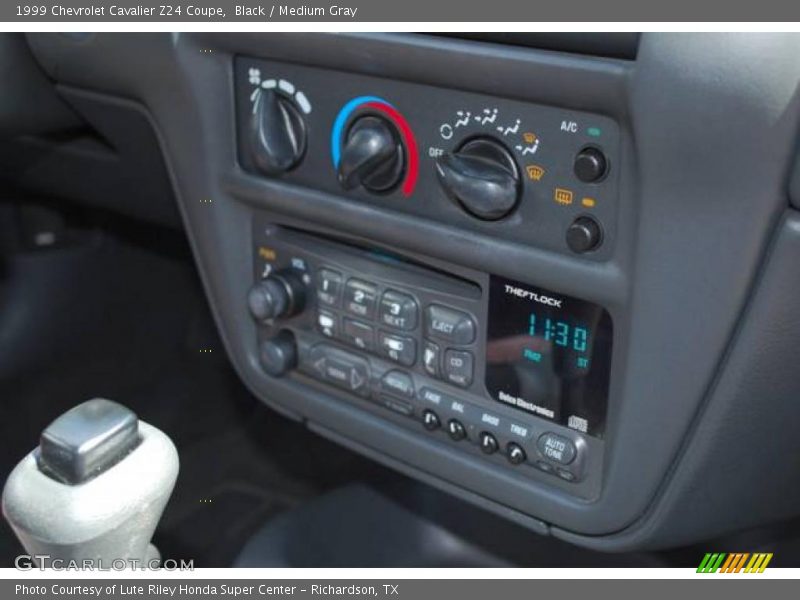 Black / Medium Gray 1999 Chevrolet Cavalier Z24 Coupe
