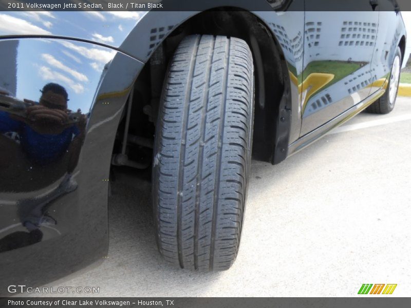 Black / Titan Black 2011 Volkswagen Jetta S Sedan
