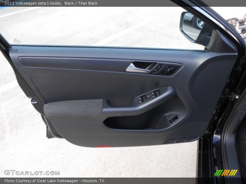 Black / Titan Black 2011 Volkswagen Jetta S Sedan