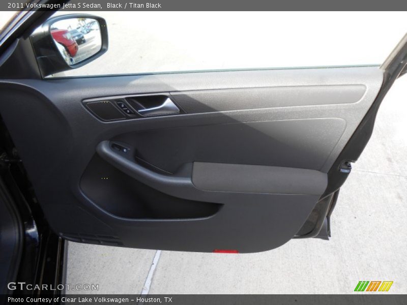 Black / Titan Black 2011 Volkswagen Jetta S Sedan