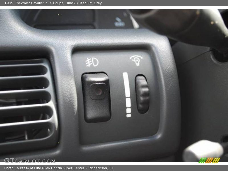 Black / Medium Gray 1999 Chevrolet Cavalier Z24 Coupe