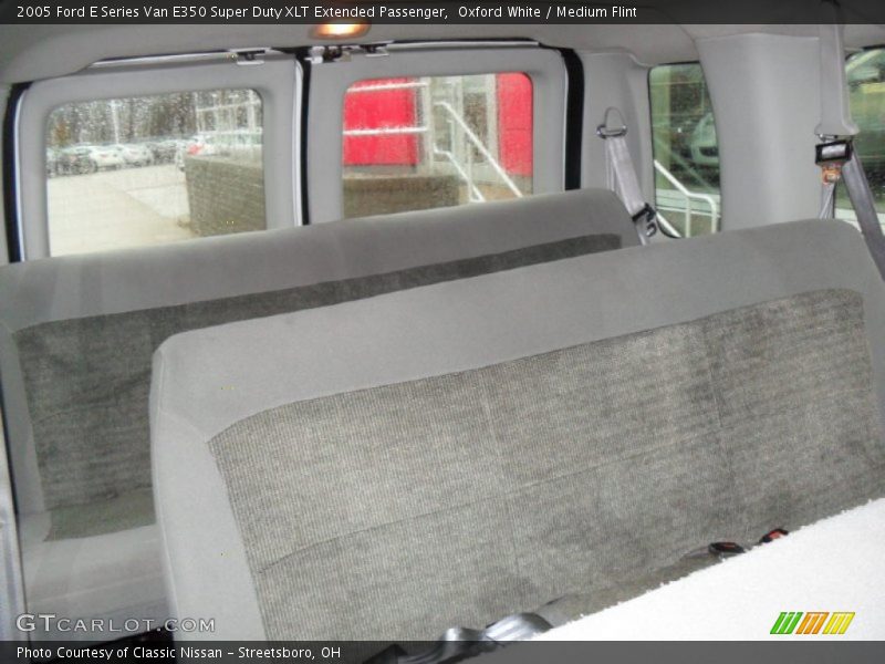 Oxford White / Medium Flint 2005 Ford E Series Van E350 Super Duty XLT Extended Passenger