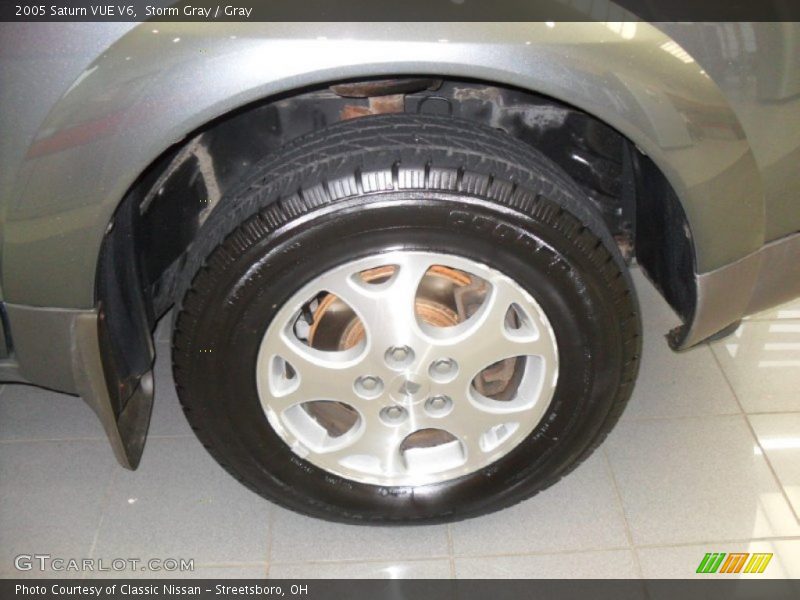 Storm Gray / Gray 2005 Saturn VUE V6