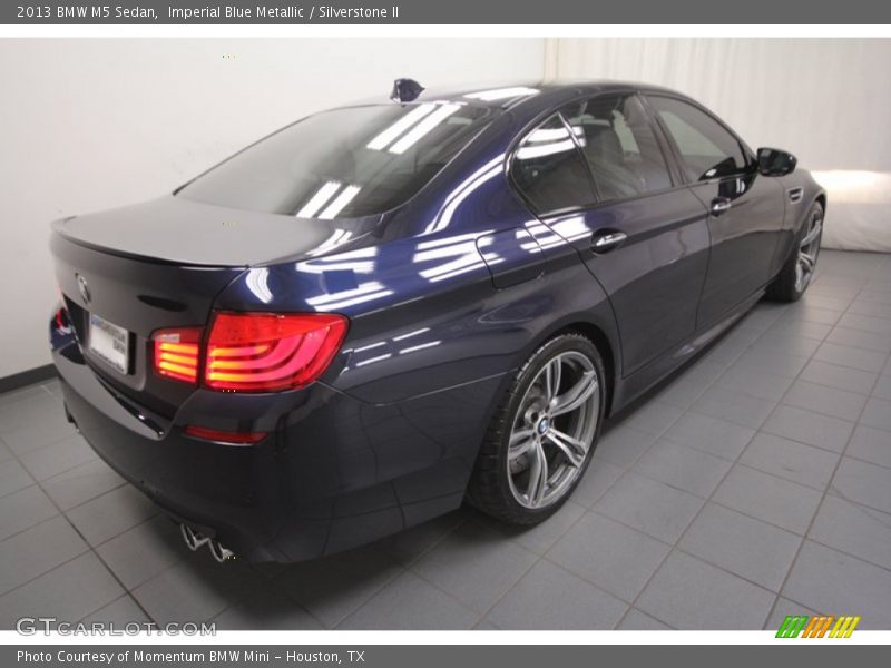 Imperial Blue Metallic / Silverstone II 2013 BMW M5 Sedan