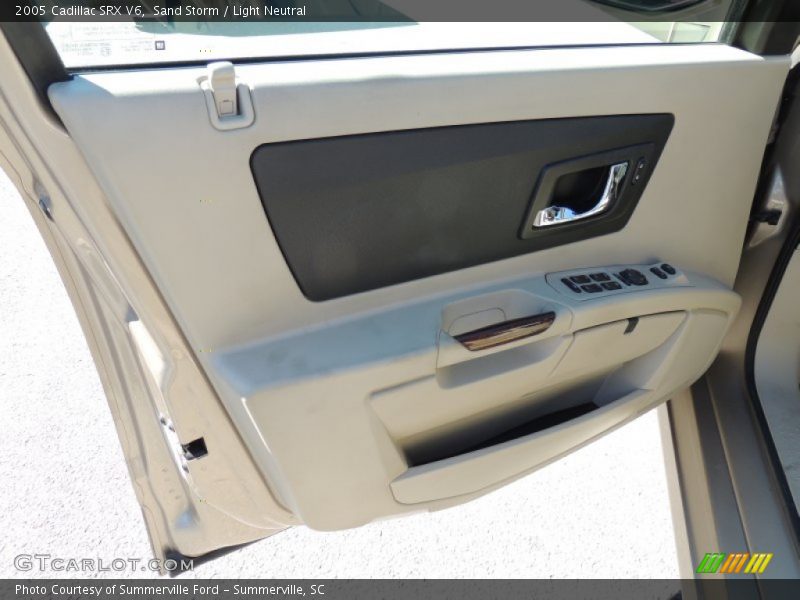 Sand Storm / Light Neutral 2005 Cadillac SRX V6