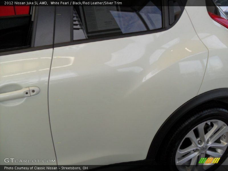 White Pearl / Black/Red Leather/Silver Trim 2012 Nissan Juke SL AWD
