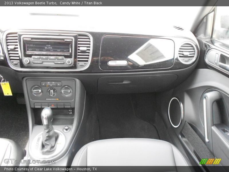Candy White / Titan Black 2013 Volkswagen Beetle Turbo