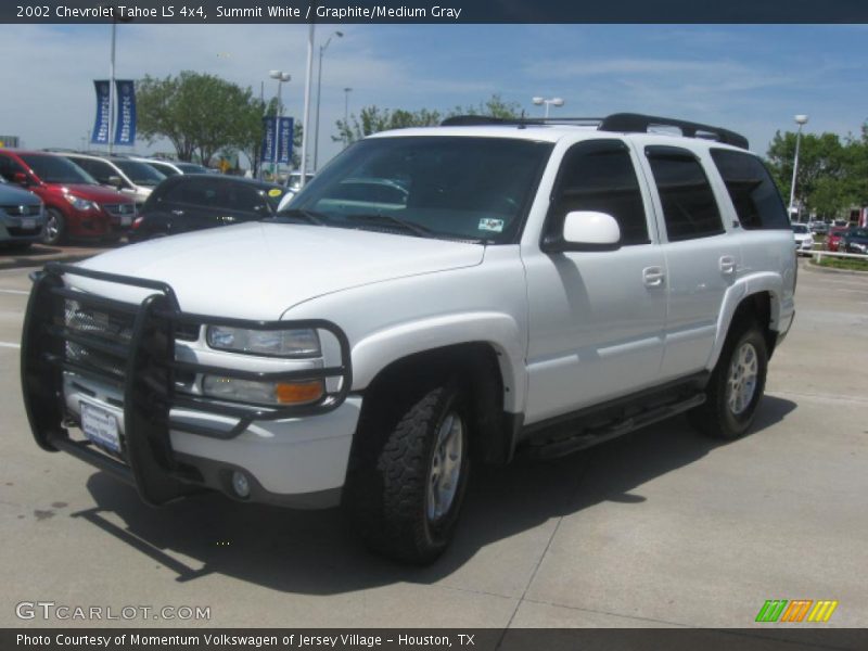 Summit White / Graphite/Medium Gray 2002 Chevrolet Tahoe LS 4x4
