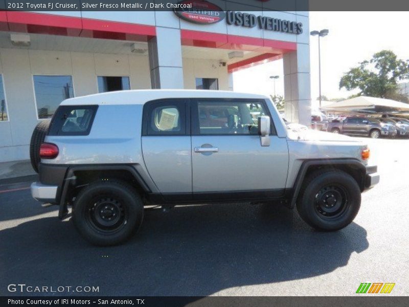 Silver Fresco Metallic / Dark Charcoal 2012 Toyota FJ Cruiser