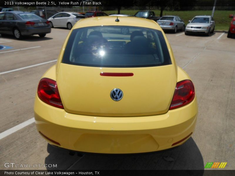 Yellow Rush / Titan Black 2013 Volkswagen Beetle 2.5L